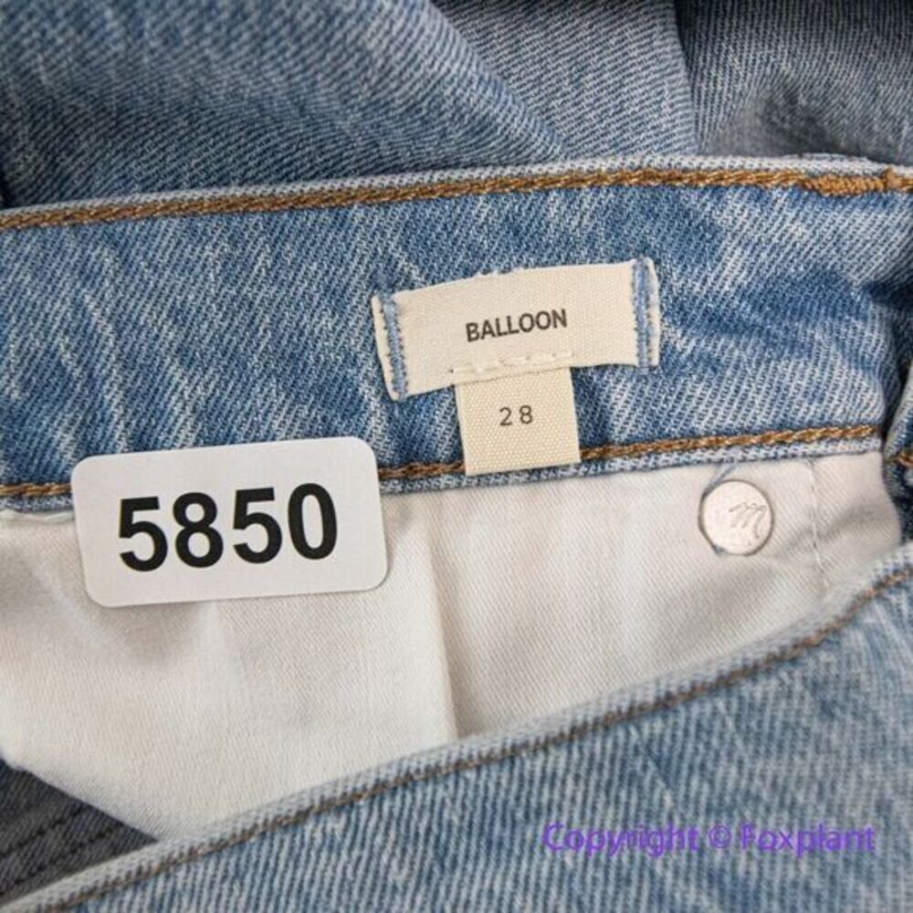 NEW Madewell Balloon Jeans in Hewes Wash, 28 - Picture 14 of 16